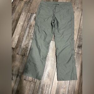 The North Face Women’s Nylon Roll Up Splash Pants Hiking Outdoor